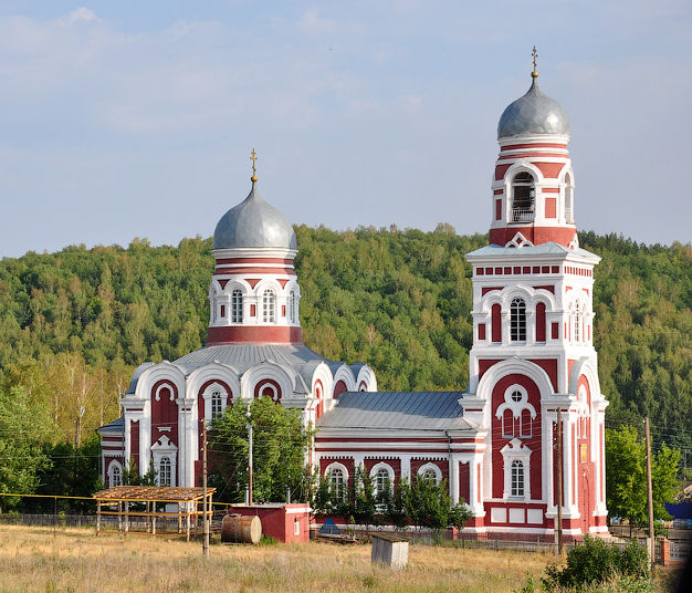 Церковь святого Николая Чудотворца в Илюшкино фото